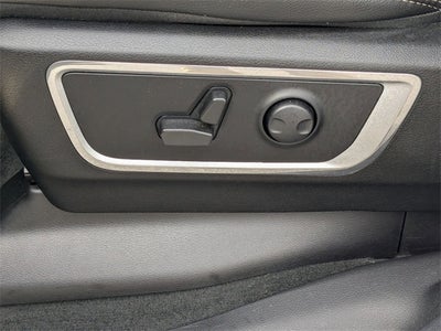 2023 RAM 1500 Laramie Crew Cab 4x4 5'7' Box