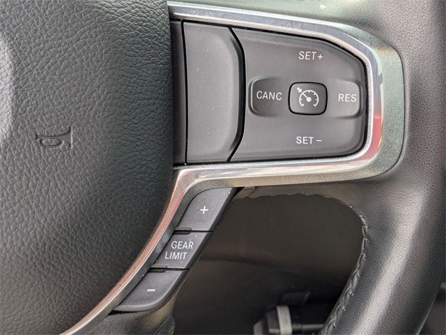 2023 RAM 1500 Laramie Crew Cab 4x4 5'7' Box