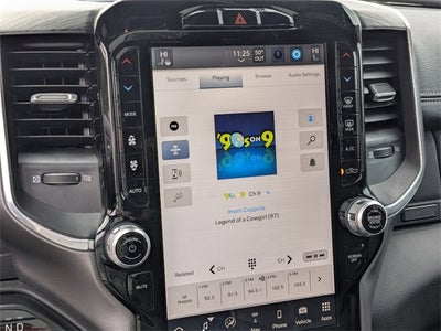 2023 RAM 1500 Laramie Crew Cab 4x4 5'7' Box