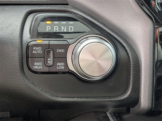 2023 RAM 1500 Laramie Crew Cab 4x4 5'7' Box