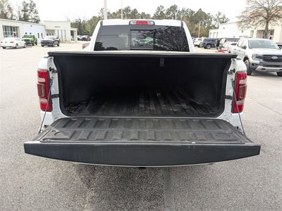 2023 RAM 1500 Laramie Crew Cab 4x4 5'7' Box