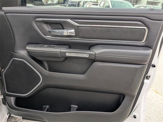 2023 RAM 1500 Laramie Crew Cab 4x4 5'7' Box