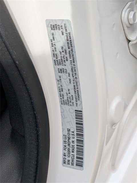 2023 RAM 1500 Laramie Crew Cab 4x4 5'7' Box