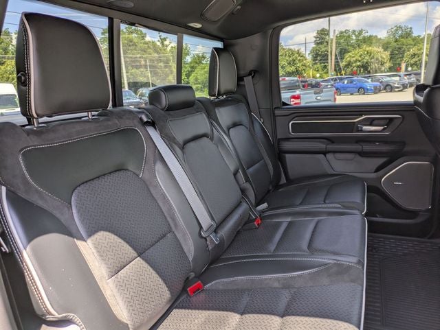 2025 RAM 1500 Laramie Crew Cab 4x4 5'7' Box