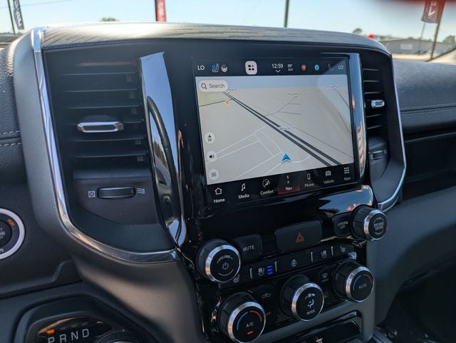 2024 RAM 1500 Laramie Crew Cab 4x4 5'7' Box