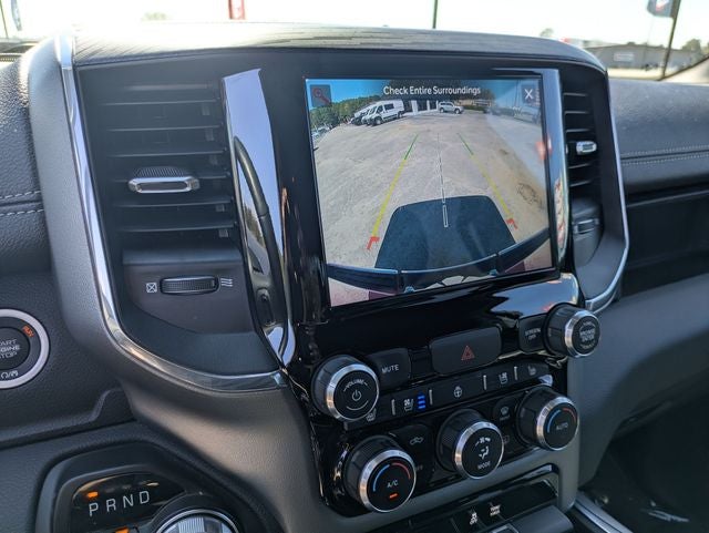 2024 RAM 1500 Laramie Crew Cab 4x4 5'7' Box