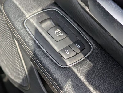 2020 RAM 1500 Rebel Crew Cab 4x4 5'7' Box
