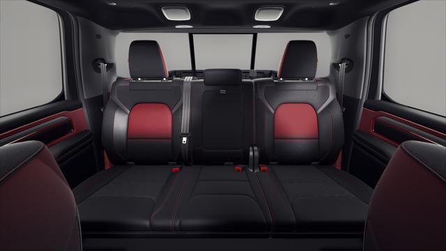 2027 RAM Ram 1500 RAM 1500 REBEL CREW CAB 4X4 5'7' BOX