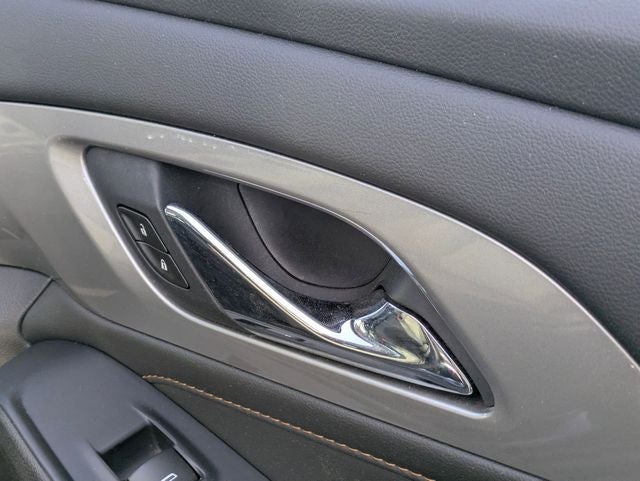 2020 Chevrolet Traverse AWD LT Cloth