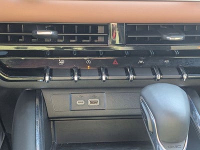 2025 GMC Canyon 4WD AT4