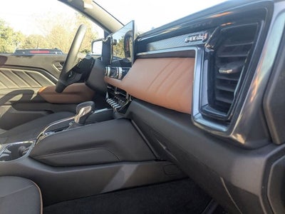 2025 GMC Canyon 4WD AT4