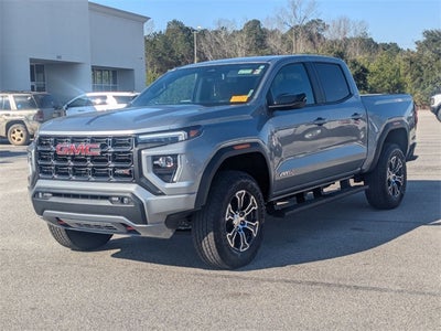 2025 GMC Canyon 4WD AT4