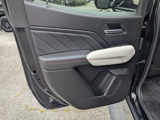 2023 GMC Canyon 4WD Crew Cab Short Box AT4X