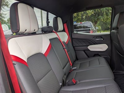 2023 GMC Canyon 4WD Crew Cab Short Box AT4X