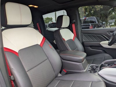 2023 GMC Canyon 4WD Crew Cab Short Box AT4X