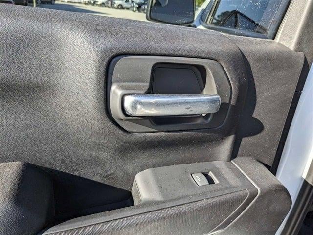 2022 GMC Sierra 1500 4WD Crew Cab Short Box Pro