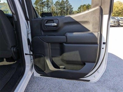 2022 GMC Sierra 1500 4WD Crew Cab Short Box Pro