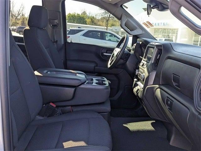 2022 GMC Sierra 1500 4WD Crew Cab Short Box Pro