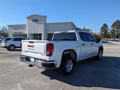 2022 GMC Sierra 1500 4WD Crew Cab Short Box Pro