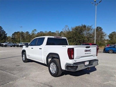 2022 GMC Sierra 1500 4WD Crew Cab Short Box Pro