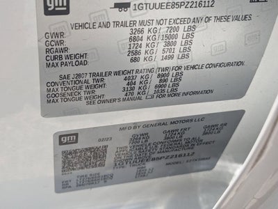 2023 GMC Sierra 1500 4WD Crew Cab Short Box AT4