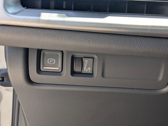 2025 Cadillac XT4 FWD Premium Luxury