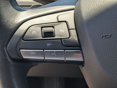 2025 Cadillac XT4 FWD Premium Luxury