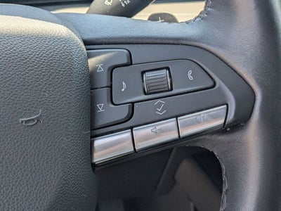 2025 Cadillac XT4 FWD Premium Luxury