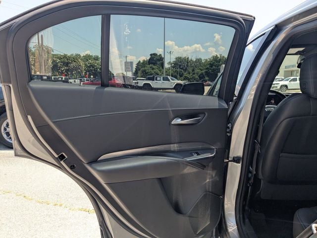 2025 Cadillac XT4 FWD Premium Luxury