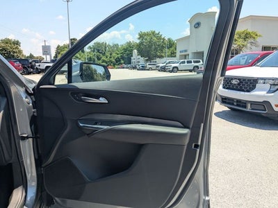 2025 Cadillac XT4 FWD Premium Luxury