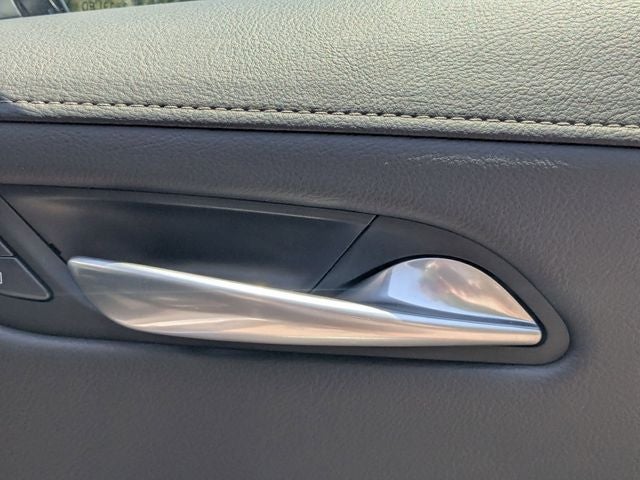 2025 Cadillac XT4 FWD Premium Luxury