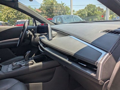 2025 Cadillac XT4 FWD Premium Luxury