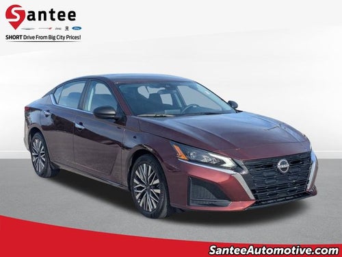 2025 Nissan Altima SV FWD