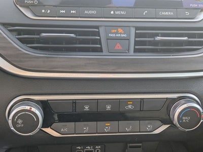 2025 Nissan Altima SV FWD