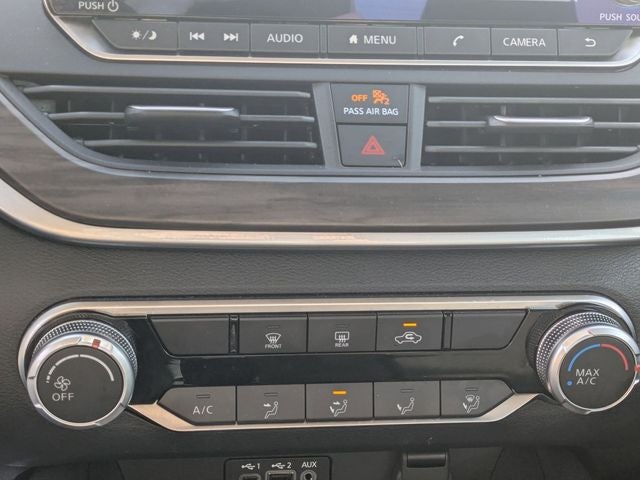 2025 Nissan Altima SV FWD