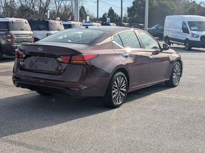 2025 Nissan Altima SV FWD