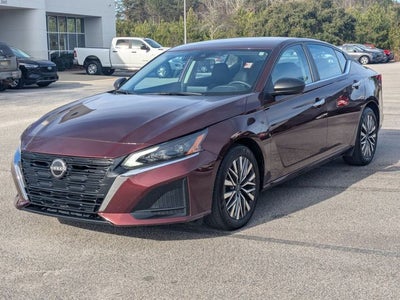 2025 Nissan Altima SV FWD