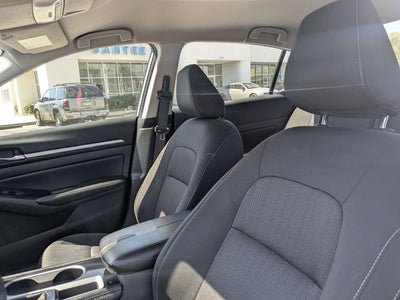 2023 Nissan Altima SV FWD