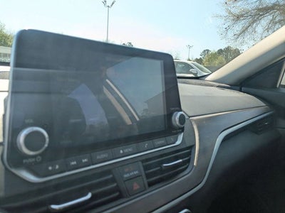 2023 Nissan Altima SV FWD