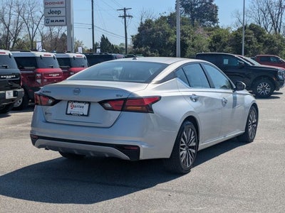 2023 Nissan Altima SV FWD