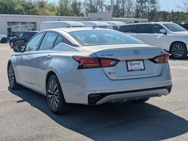 2023 Nissan Altima SV FWD