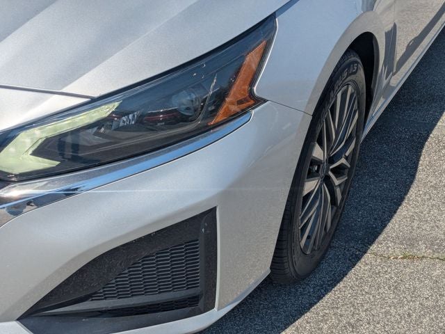 2023 Nissan Altima SV FWD