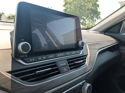 2025 Nissan Altima SV FWD