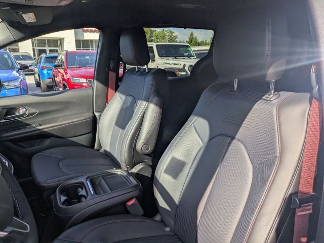 2027 Chrysler Pacifica PACIFICA SELECT