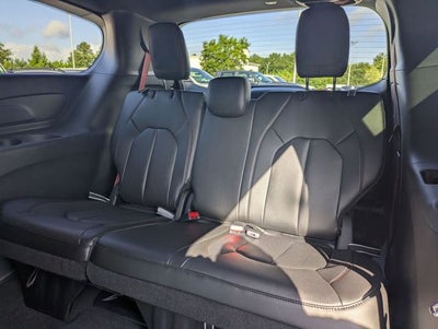 2027 Chrysler Pacifica PACIFICA SELECT
