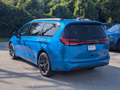 2027 Chrysler Pacifica PACIFICA SELECT