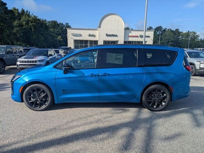 2027 Chrysler Pacifica PACIFICA SELECT