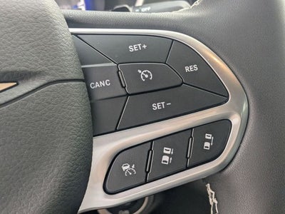 2027 Chrysler Pacifica PACIFICA SELECT