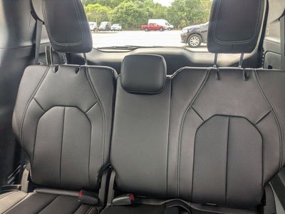 2027 Chrysler Pacifica PACIFICA SELECT
