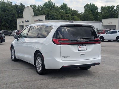 2027 Chrysler Pacifica PACIFICA SELECT